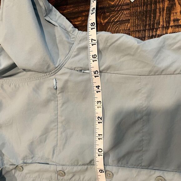 REI Shirt Womens XS Blue UPF 30 Sun Hiking Button Up Roll Tab Nylon Fishing - Picture 6 of 8